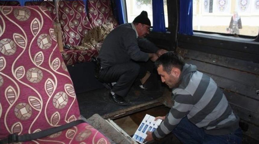 Afyonkarahisar&rsquo;da 10 Bin Paket Ka&ccedil;ak Sigara Ele Ge&ccedil;irildi