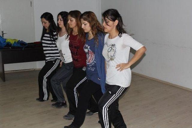 &Ccedil;arşamba&rsquo;da K&uuml;lt&uuml;r-sanat &Ccedil;alışmaları Hız Kazandı 1