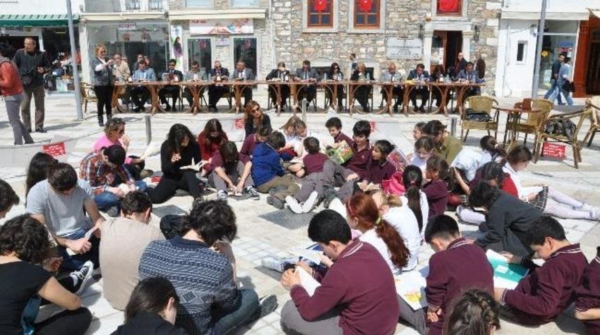 Bodrum&rsquo;da Herkes Kitap Okudu
