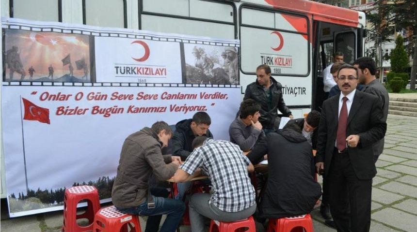 Tokat Yetiştirme Yurdu'nda Kalan Gençler Kan Bağışında Bulundu