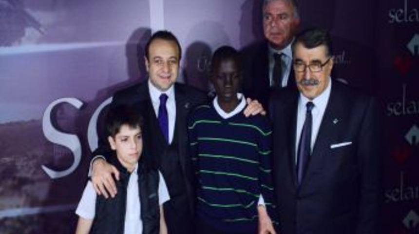 Bağış: Türk Okulları Gelecek Nesle Yapılan En Büyük Hediye