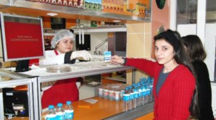 Bu Kantinde Para Ge&ccedil;miyor