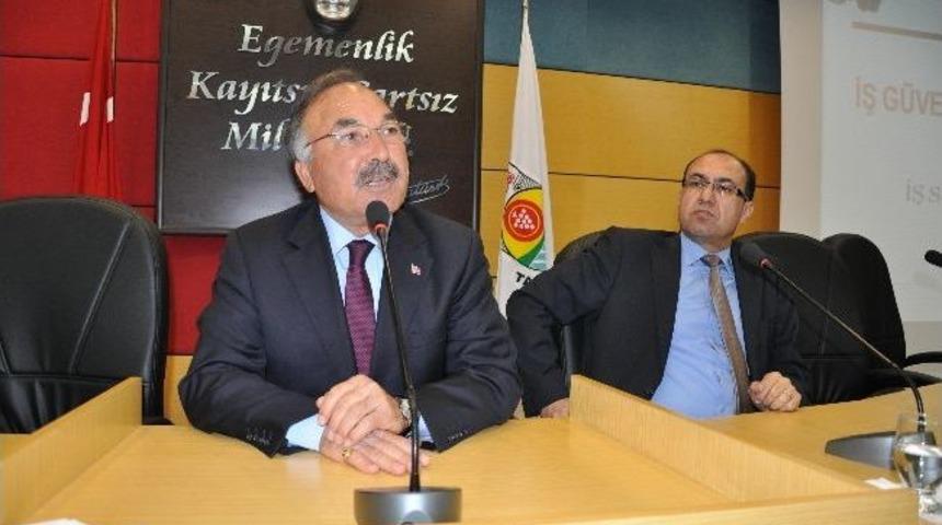 Tarsus Belediyesi &Ccedil;alışanlarına &lsquo;iş Sağlığı Ve G&uuml;venliği Temel Eğitimi&rsquo;