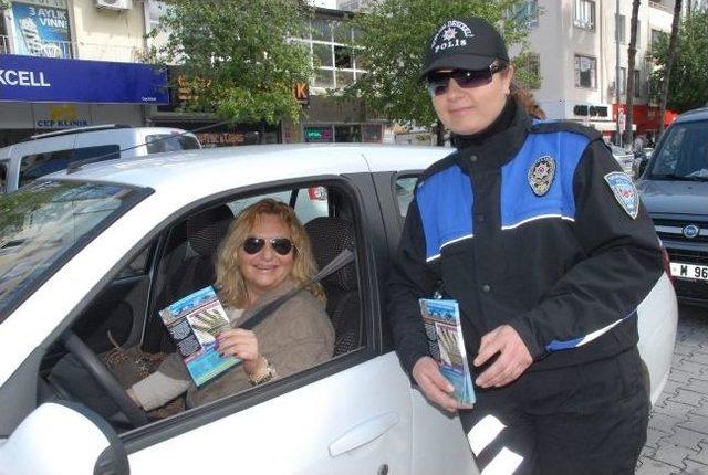 Polis Logolu Vir&uuml;se Dikkat &Ccedil;ekildi 2