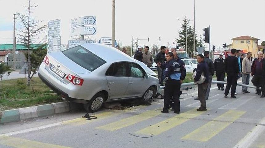 A&ccedil;ılan Hava Yastığı Hayat Kurtardı