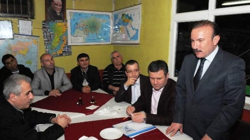 Nevzat Doğan G&uuml;nd&uuml;z Mahallede Akşam K&ouml;ylerde