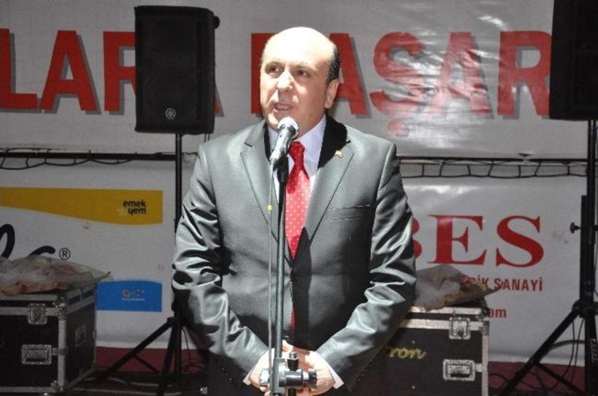 T&uuml;rk D&uuml;nyası Balıkesir&rsquo;de Nevruz Kutladı