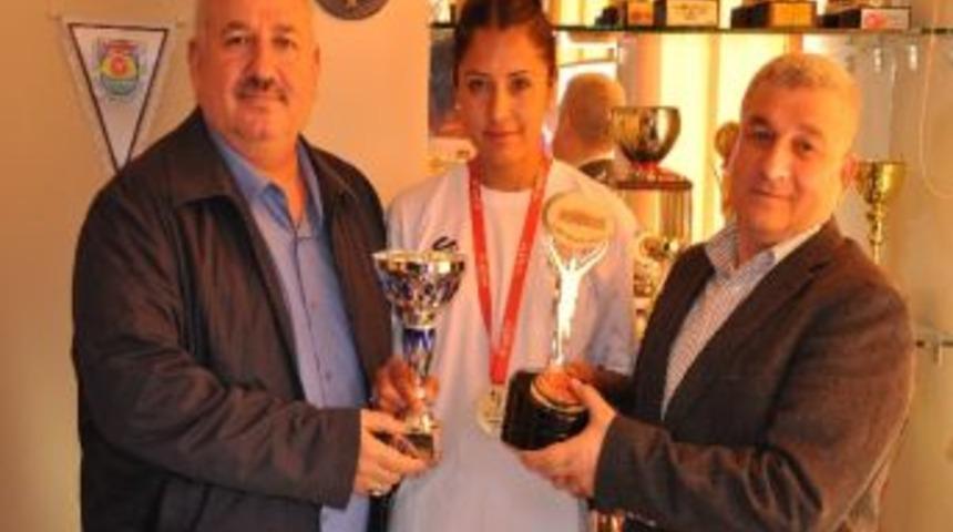 Nursel Karataş, Başarıdan Başarıya Koşuyor