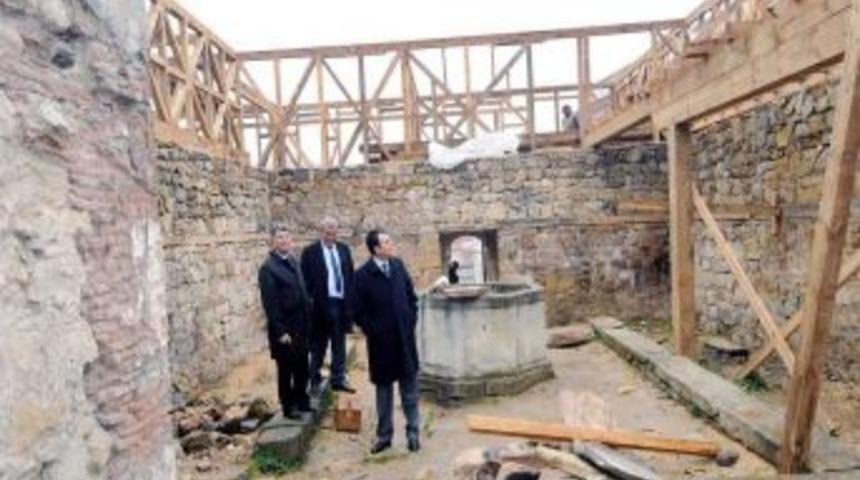 Tarihi Saray Hamamı Yeniden Ayağa Kalkıyor