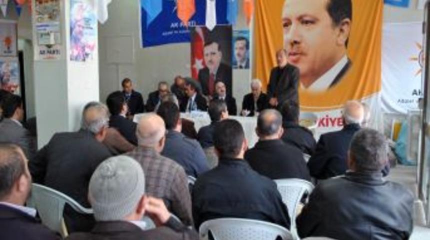 AK Parti B&uuml;nyan Il&ccedil;e Danışma Toplantısı Yapıldı