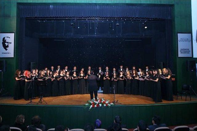 Gazi Üniversitesi Öğrencilerinden Muhteşem Konser