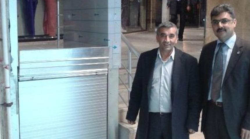 Orhangazi Alt Ge&ccedil;idine Engelli Rampası Yapılıyor