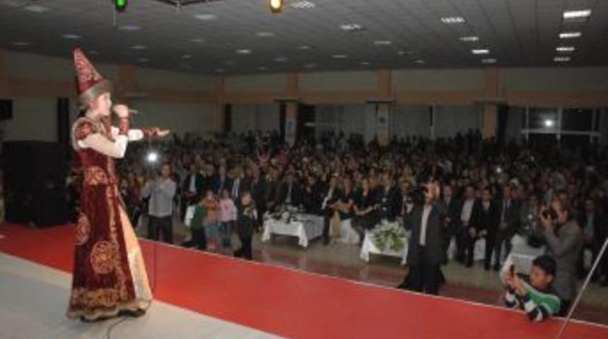 Ceyhan&rsquo;da T&uuml;rk&ccedil;e Ş&ouml;leni