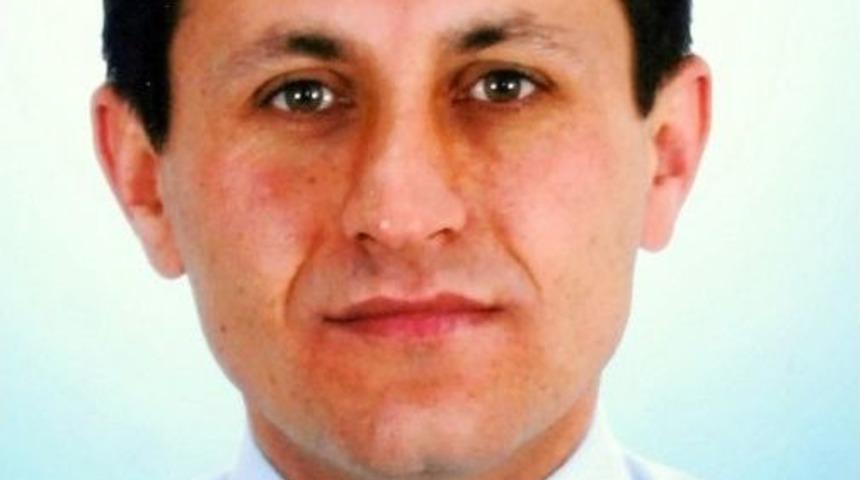 Futbol Oynarken Kalp Krizi Ge&ccedil;iren Polis İ&ccedil;in T&ouml;ren