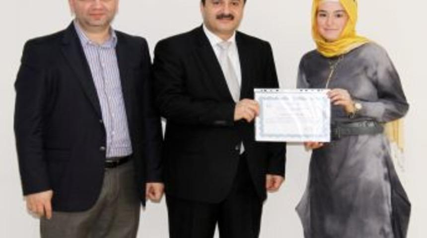 Aile I&ccedil;i Iletişim Seminerine Katılanlara Sertifika Verildi