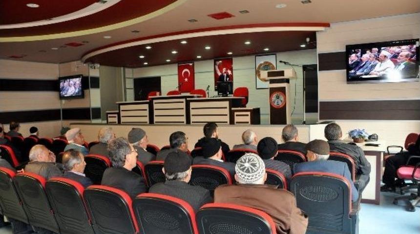 Suşehri&rsquo;nde Hacı Adayları Kura &Ccedil;ekimini Heyecanla Takip Etti