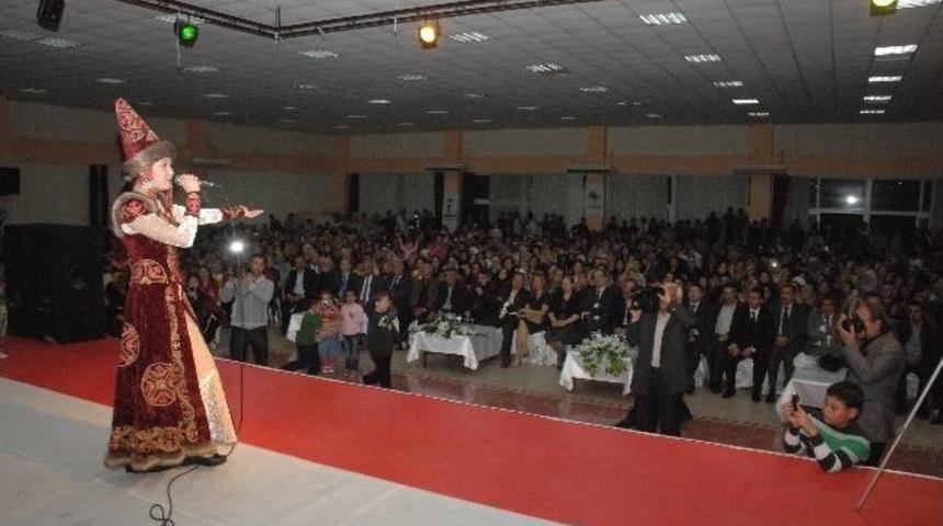 Ceyhan&rsquo;da T&uuml;rk&ccedil;e Ş&ouml;leni