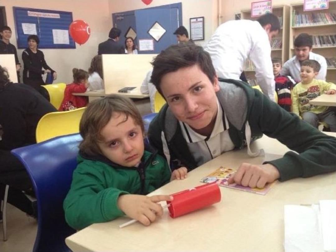 Gkv&rsquo;den Anlamlı Bir Etkinlik &ldquo;okuma Zinciri&rdquo;