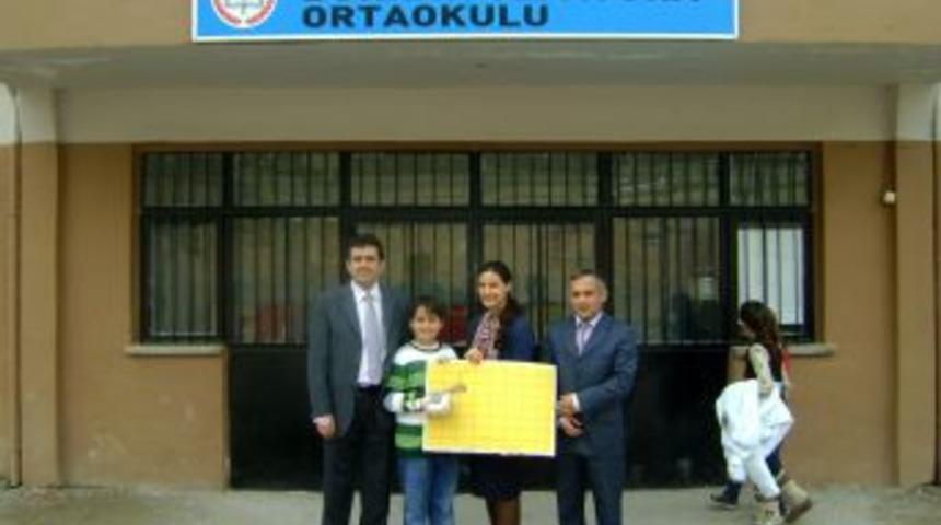 32 Liralık Icadıyla 47 Eser Arasına Girdi