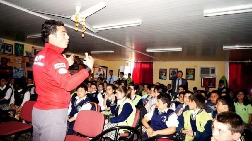 Akut Sarıg&ouml;l Birimi, Okulda Eğitim Verdi.