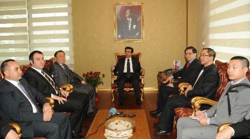 &Ccedil;in Heyetinden Vali G&uuml;zeloğlu'na Ziyaret
