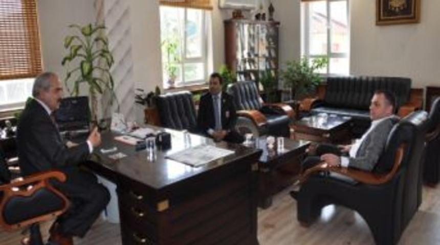 Başkan Kazım Şahin&rsquo;e Şehitler Derneğinden Ziyaret