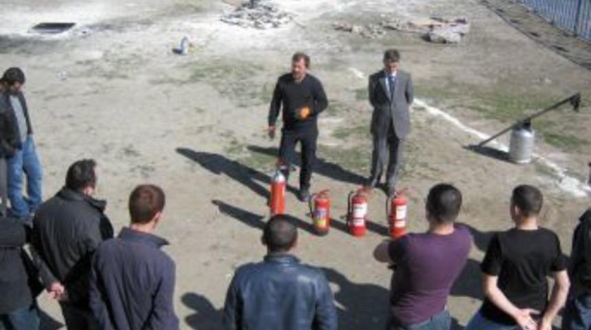 İtfaiyeden Polise Yangın Eğitimi