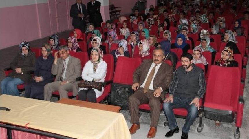 &ldquo;suriye Ger&ccedil;eği&rdquo; Adlı Belgesin G&ouml;sterimi S&uuml;r&uuml;yor