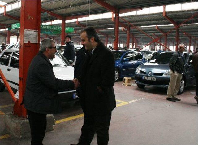 Aktaş İkinci El Oto Pazarında 1