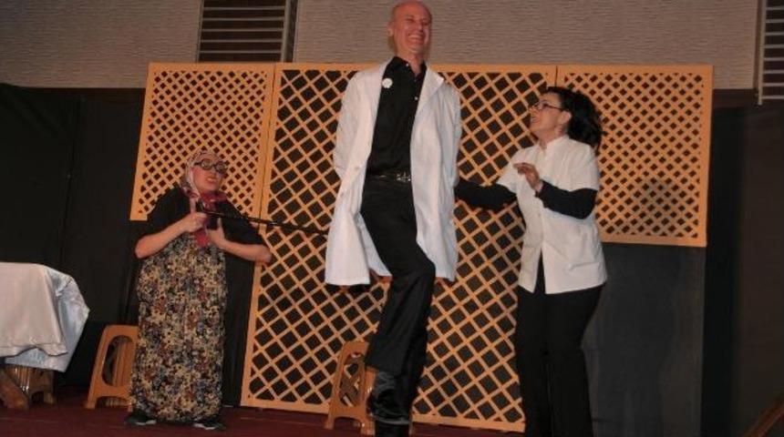 &Ouml;nce Oyun, Sonra Kutlama