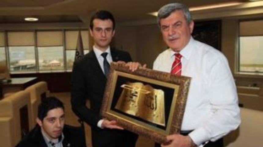 &ldquo;Gen&ccedil;lere kapımız her zaman a&ccedil;ık&rdquo;