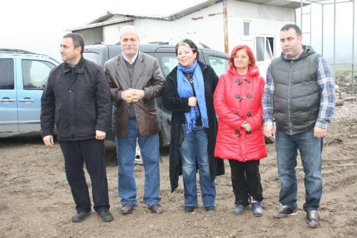 &Ccedil;aycuma&rsquo;da K&ouml;pekler İ&ccedil;in Yapılan Barınağın A&ccedil;ılışı Yapıldı