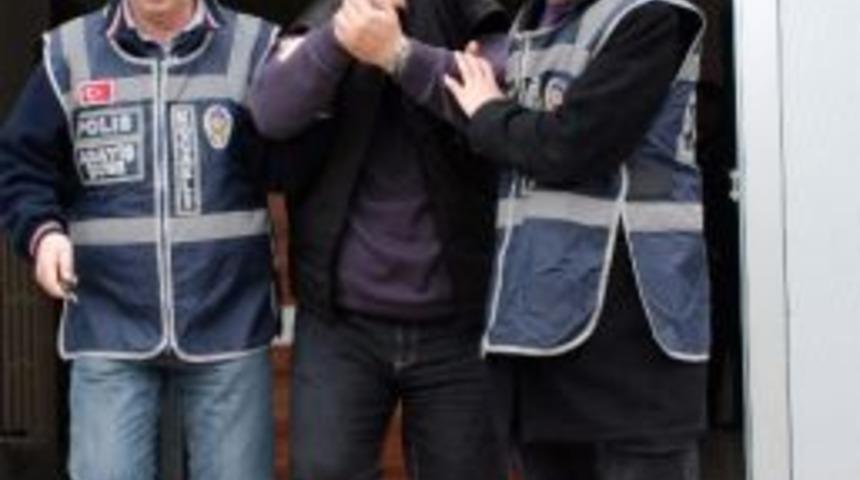 Gizli Kamera Sapığından İki Kişi Şikayet&ccedil;i Oldu