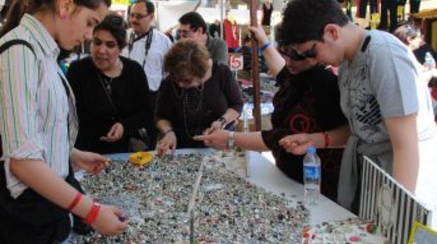 İran Riyalinin Değer Kaybetmesi Acemlerin Alışveriş Yapmasını Olumsuz Etkiliyor