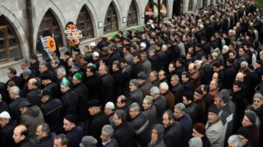 Sivas&rsquo;ta Sobadan Zehirlenen &Ccedil;ift Toprağa Verildi