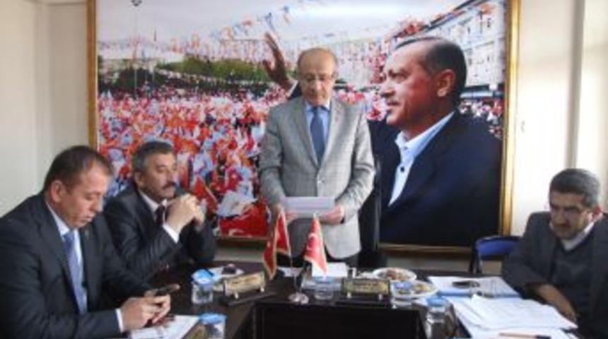 AK Partili Kaya: En Iyi Milliyetçi Ülkesine Hizmet Edendir