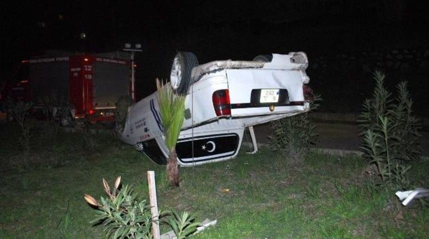 Bursa'da Otomobille Kamyonet &Ccedil;arpıştı: 1 Yaralı