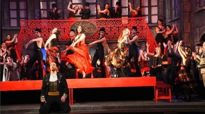 Mdob 'carmen' Operasını Kapalı Gişe Oynayarak Sahneledi