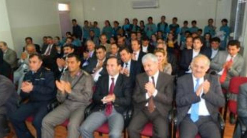 Kumluca'da K&uuml;t&uuml;phaneler Haftası kutlamaları