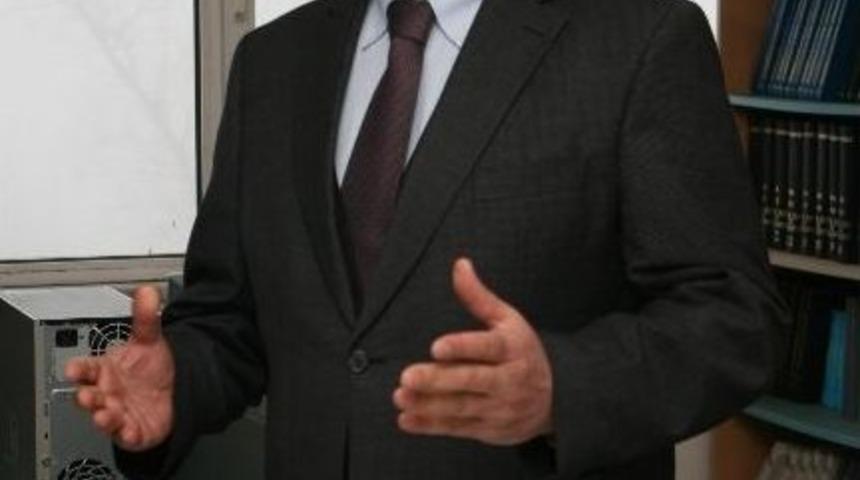 Belediyesi Kapanacak Olan Başkan Dert Yandı