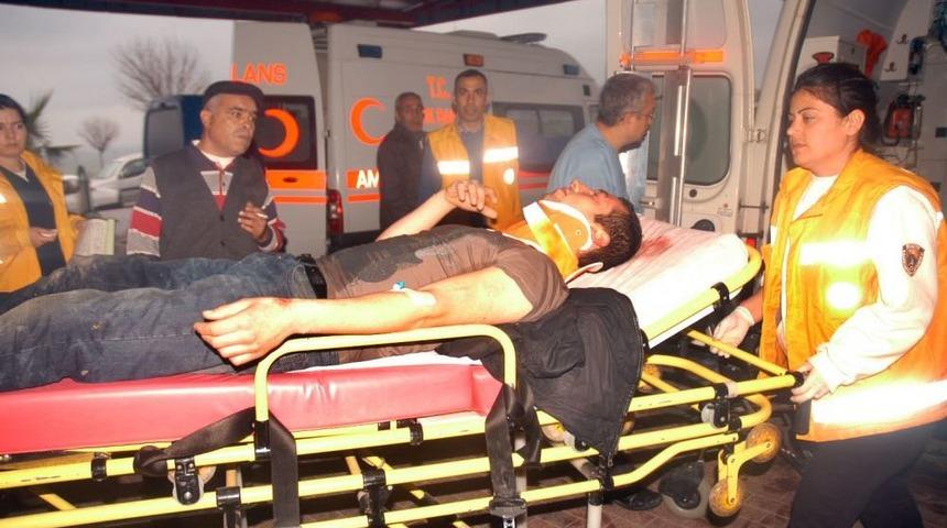 Kadirli&rsquo;de 10 Dakikada 3 Kaza Oldu, 6 Kişi Yaralandı