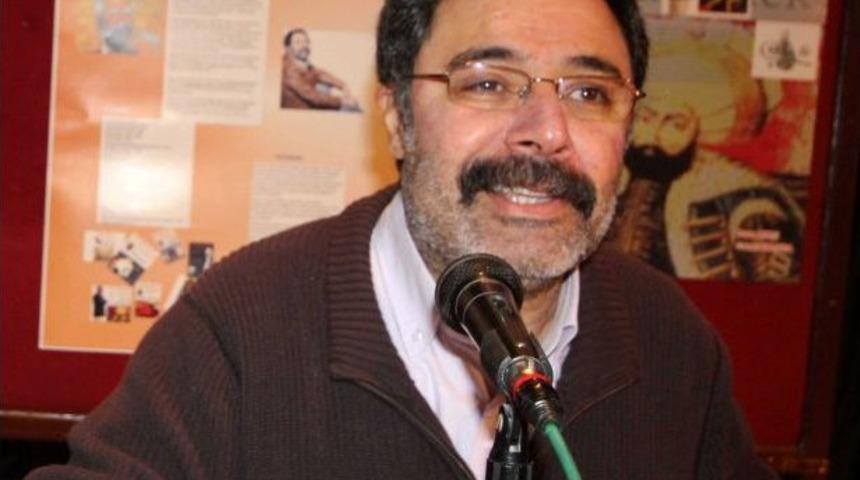 Ahmet &Uuml;mit'in Yeni Romanı 'Beyoğlu'nun En G&uuml;zel Abisi'