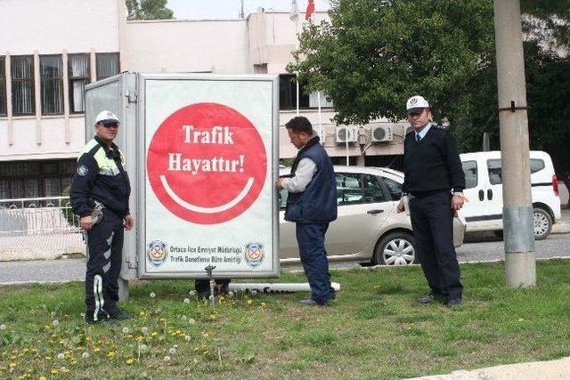 Ortaca Polsinden &lsquo;emniyet Kemeri İle Hayata Bağlan&rsquo; &Ccedil;ağrısı 1