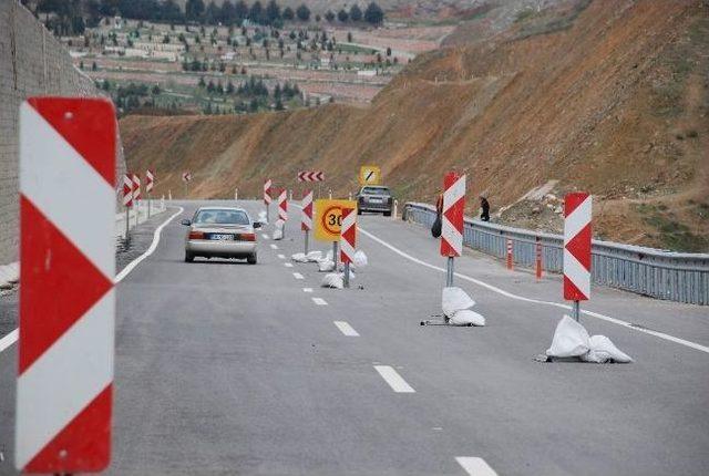 Tokat Çevre Yolu nda Heyelana Karşı Önlem 1