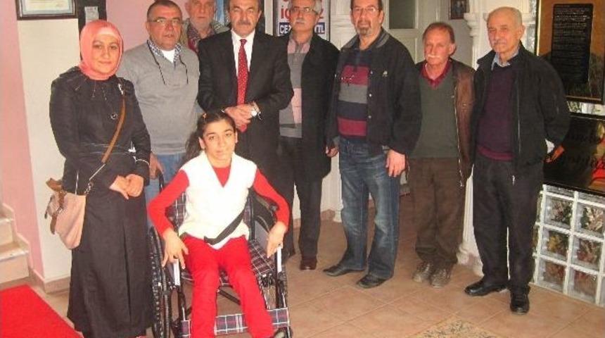 1 Yılda 35 Tekerlekli Sandalye Dağıttılar