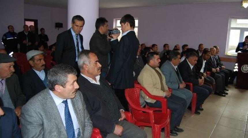 Tatvan&rsquo;da Mahalle Huzur Toplantıları Devam Ediyor