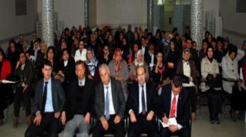 Kırıkhan'da Yerel &Uuml;r&uuml;nler Semineri