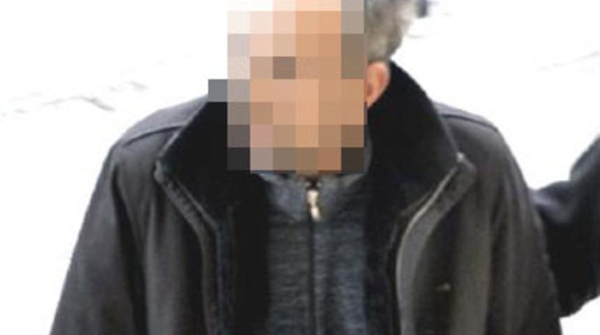 15 yıllık eşine tecav&uuml;z etti