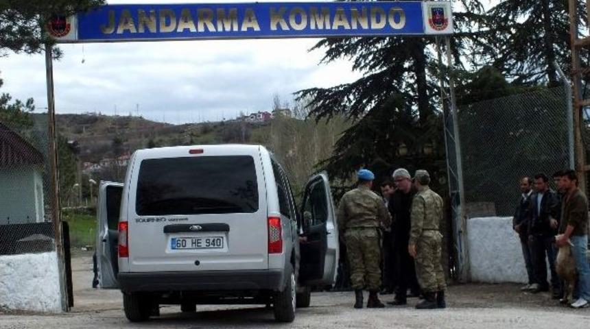 Jandarma Komando Birliği Koyulhisar&rsquo;da Coşkuyla Karşılandı
