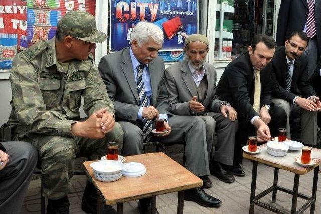 Vali Alimoğlu Sınır&rsquo;da 2